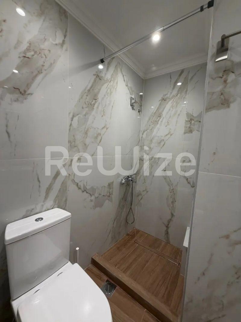 Photo 17,Bathroom,SALE,Residency,Apartment,62sqm,€125,000,Kentro Thessalonikis