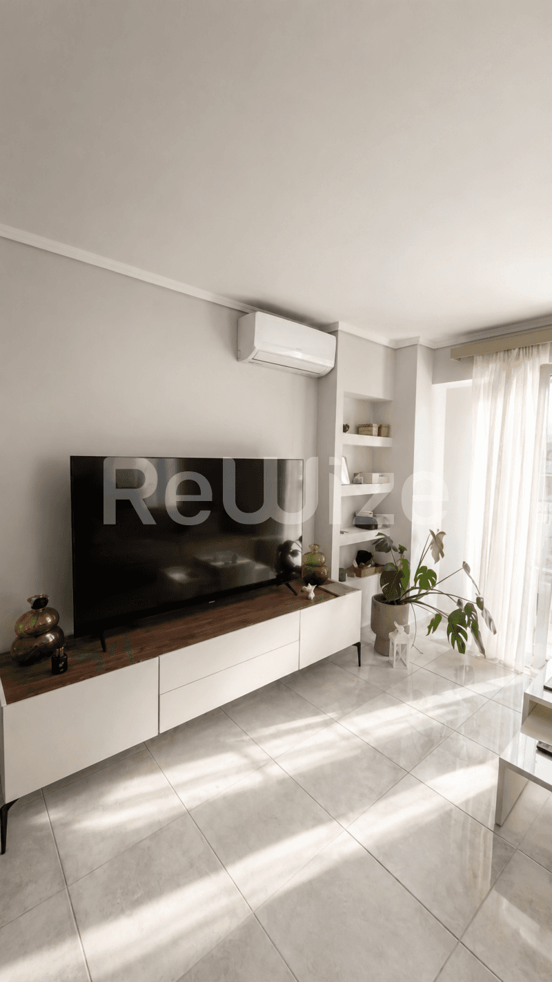 Photo 6,Σαλόνι,ΕΝΟΙΚΊΑΣΗ,Κατοικία,Μεζονέτα,60τ.μ,€700,Κάτω Τούμπα