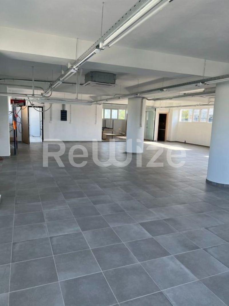 Photo 10,Αποθήκη,ΕΝΟΙΚΊΑΣΗ,Επαγγελματικό,Γραφείο,260τ.μ,€1,200,Θέρμη