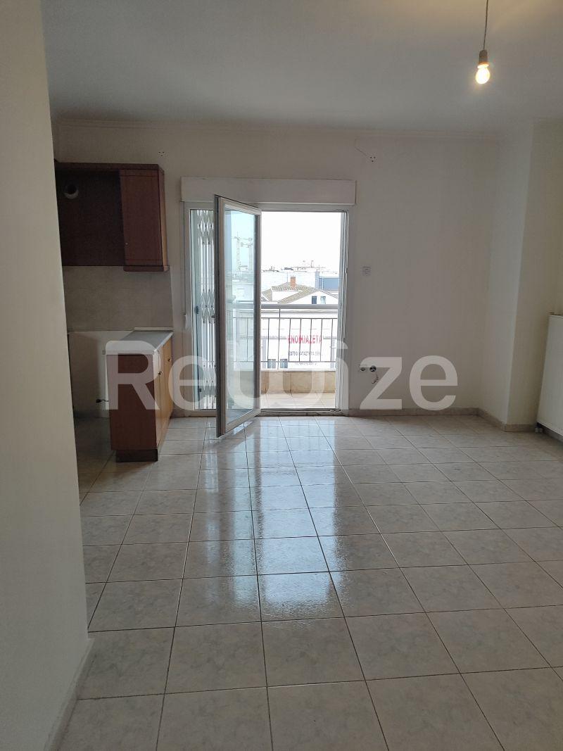 Photo 5,Διάδρομος,ΠΏΛΗΣΗ,Κατοικία,Διαμέρισμα,60τ.μ,€120,000,Ξηροκρήνη