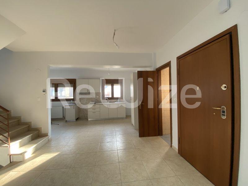 Photo 20,Σαλόνι,ΕΝΟΙΚΊΑΣΗ,Κατοικία,Μεζονέτα,175τ.μ,€780,Καρδία