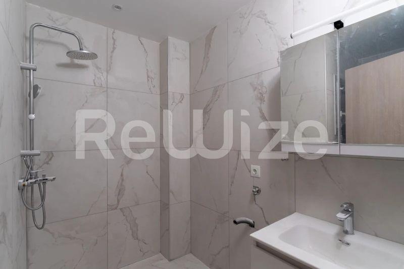 Photo 11,Bathroom,SALE,Residency,Apartment,60sqm,€150,000,Neapoli