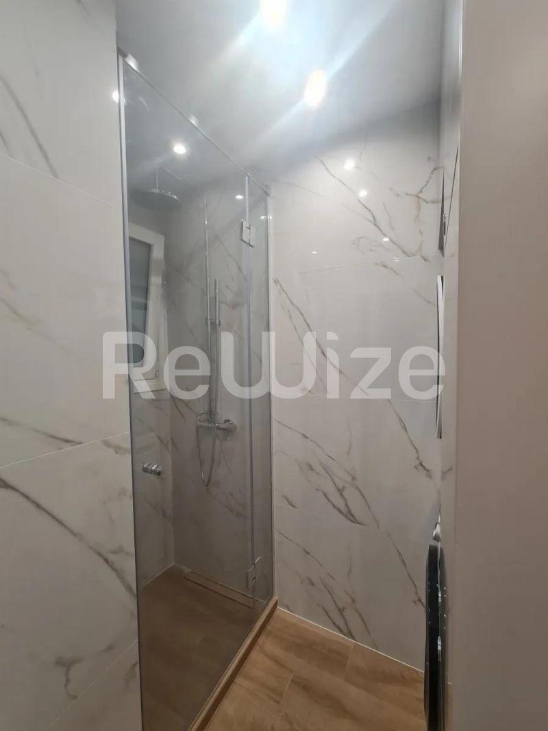 Photo 17,Bathroom,SALE,Residency,Apartment,103sqm,€298,000,Kentro Athinon