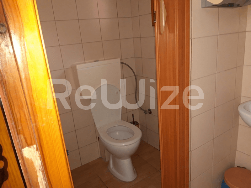 Photo 9,Μπάνιο,ΠΏΛΗΣΗ,Κατοικία,Κτίριο,175τ.μ,€133,450,Βόλος