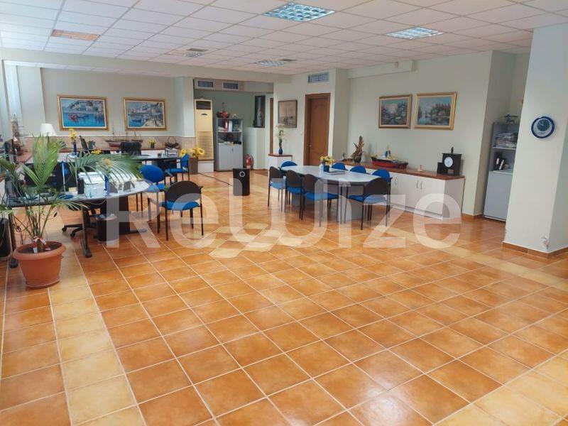 Photo 4,Πισίνα,ΕΝΟΙΚΊΑΣΗ,Επαγγελματικό,Γραφείο,250τ.μ,€1,500,Καραμπουρνάκι
