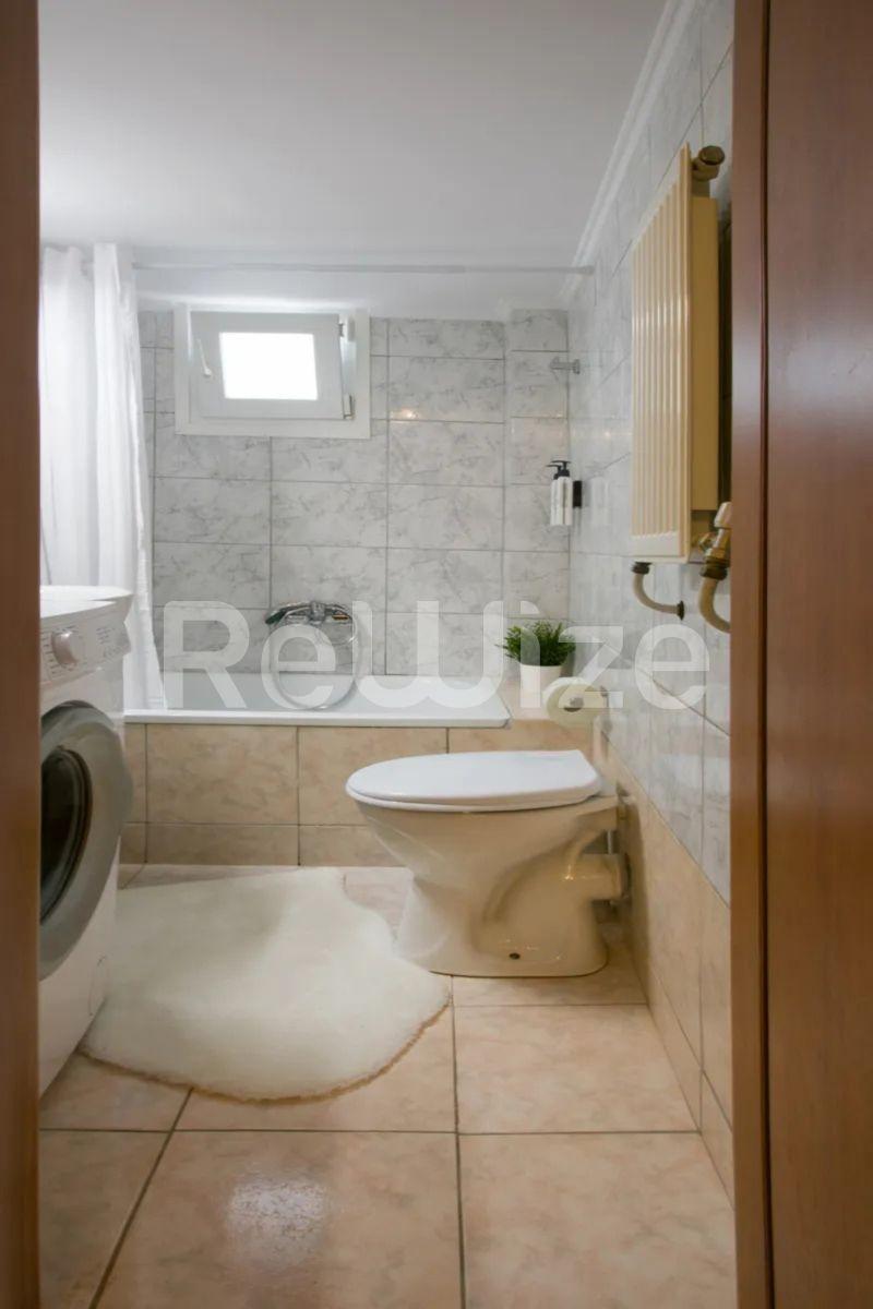 Photo 15,Μπάνιο,ΕΝΟΙΚΊΑΣΗ,Κατοικία,Διαμέρισμα,55τ.μ,€900,Άγιος Δημήτριος