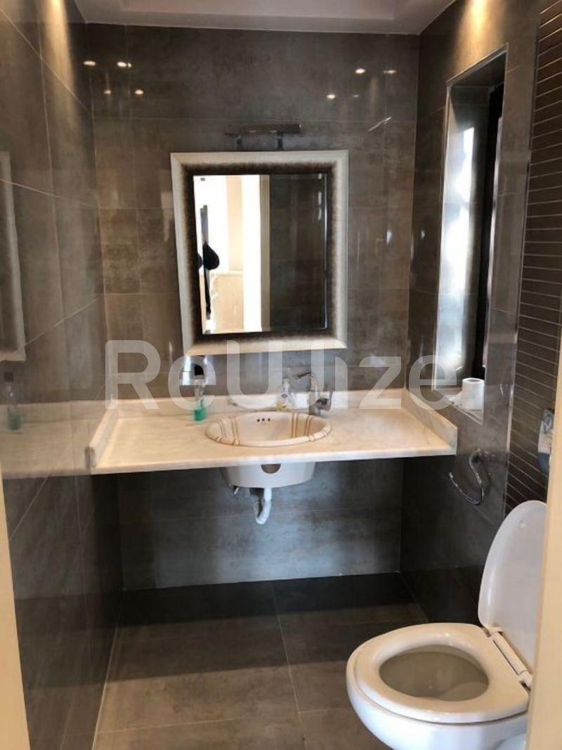 Photo 20,Μπάνιο,ΕΝΟΙΚΊΑΣΗ,Κατοικία,Μονοκατοικία,330τ.μ,€2,500,Πανόραμα