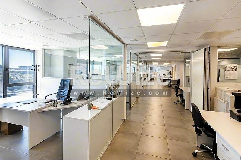 Γραφείο 560 τ.μ. στην Πυλαία-Χορτιάτη, γραφείο