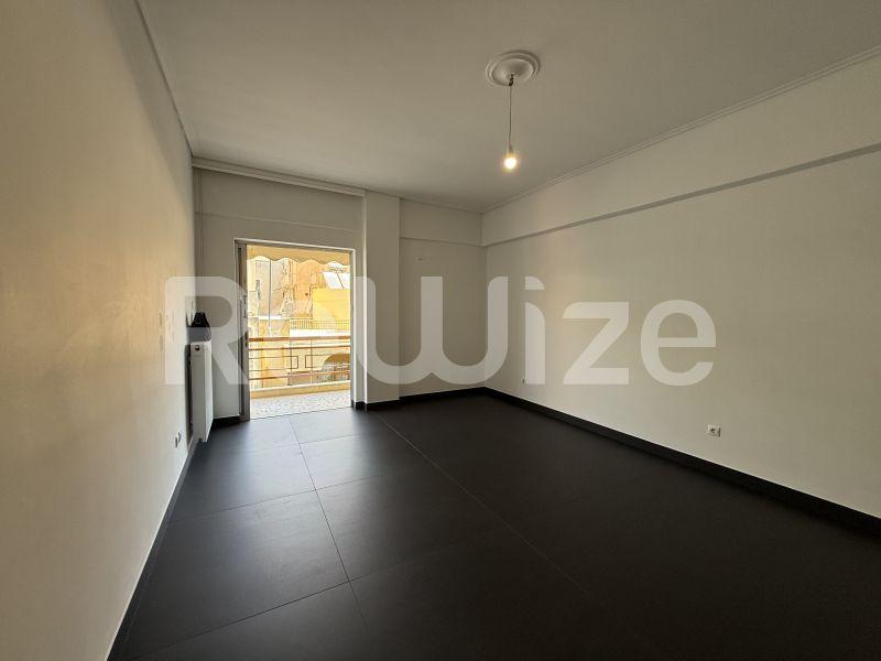 Photo 1,Living Room,SALE,Residency,Apartment,70sqm,€215,000,Gkyzi