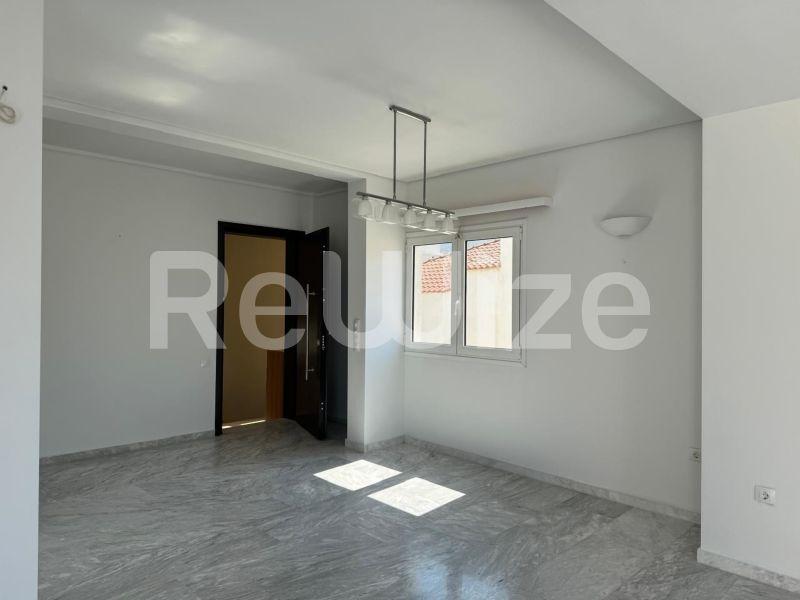 Photo 19,Σαλόνι,ΕΝΟΙΚΊΑΣΗ,Κατοικία,Διαμέρισμα,110τ.μ,€1,400,Γκολφ