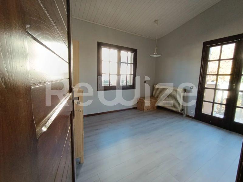 Photo 18,Bedroom,RENT,Residency,Maisonette,200sqm,€1,400,Panorama