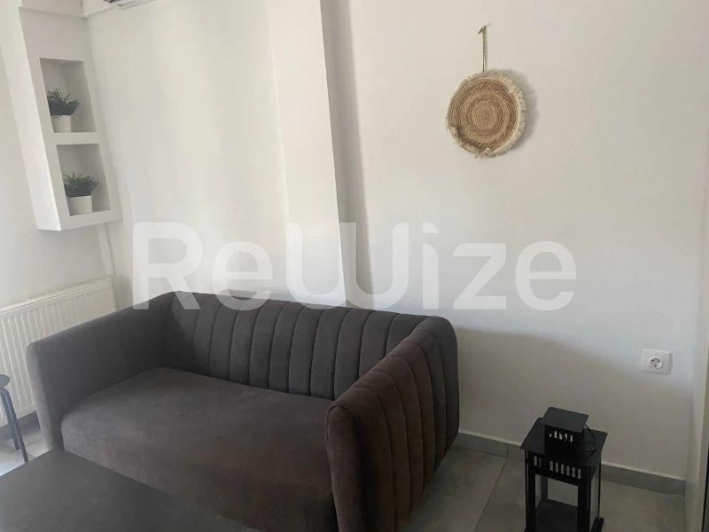 Photo 3,Σαλόνι,ΕΝΟΙΚΊΑΣΗ,Κατοικία,Διαμέρισμα,45τ.μ,€650,Ανάληψη