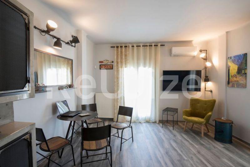 Photo 10,Σαλόνι,ΕΝΟΙΚΊΑΣΗ,Κατοικία,Διαμέρισμα,55τ.μ,€700,Άνω Πόλη