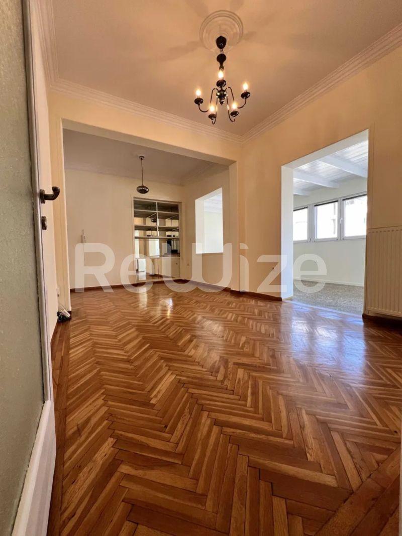 Photo 1,Σαλόνι,ΕΝΟΙΚΊΑΣΗ,Κατοικία,Διαμέρισμα,100τ.μ,€1,200,Κέντρο Θεσσαλονίκης