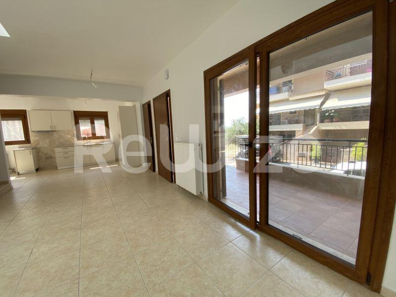 Photo 3,Living Room,RENT,Residency,Maisonette,175sqm,€650,Kardia