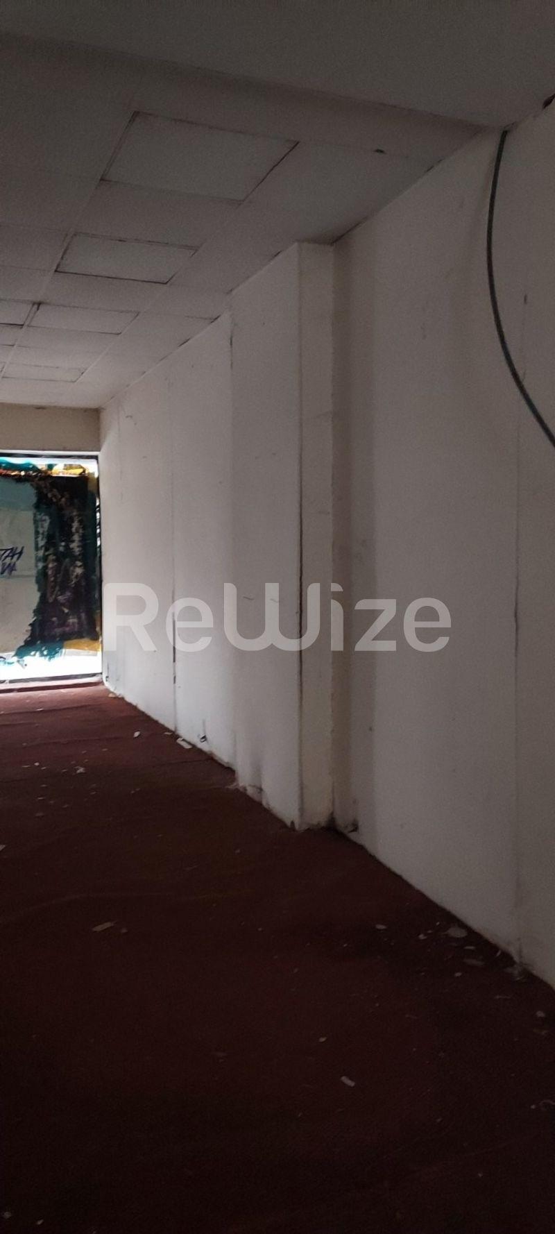 Photo 8,Αποθήκη,ΕΝΟΙΚΊΑΣΗ,Επαγγελματικό,Κατάστημα,300τ.μ,€2,300,Φάληρο