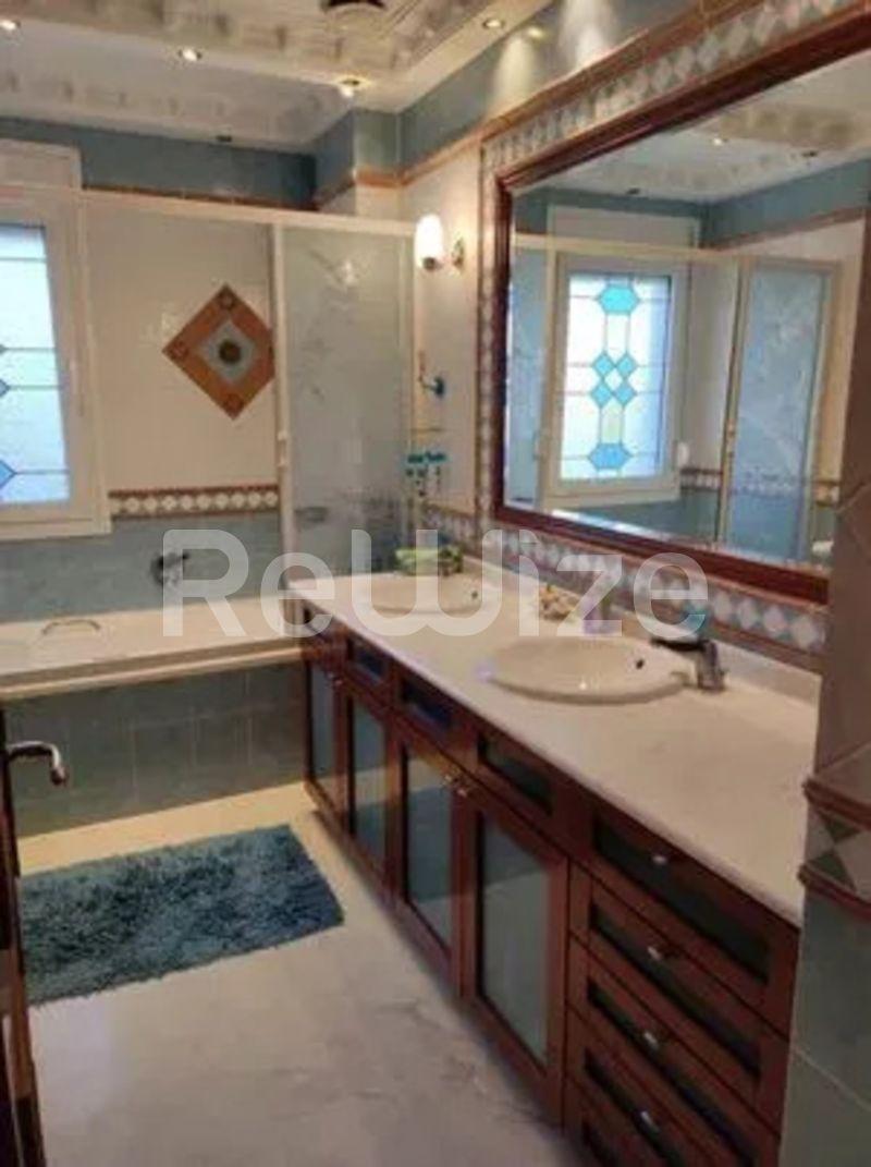 Photo 14,Κουζίνα,ΕΝΟΙΚΊΑΣΗ,Κατοικία,Μονοκατοικία,250τ.μ,€1,800,Πανόραμα