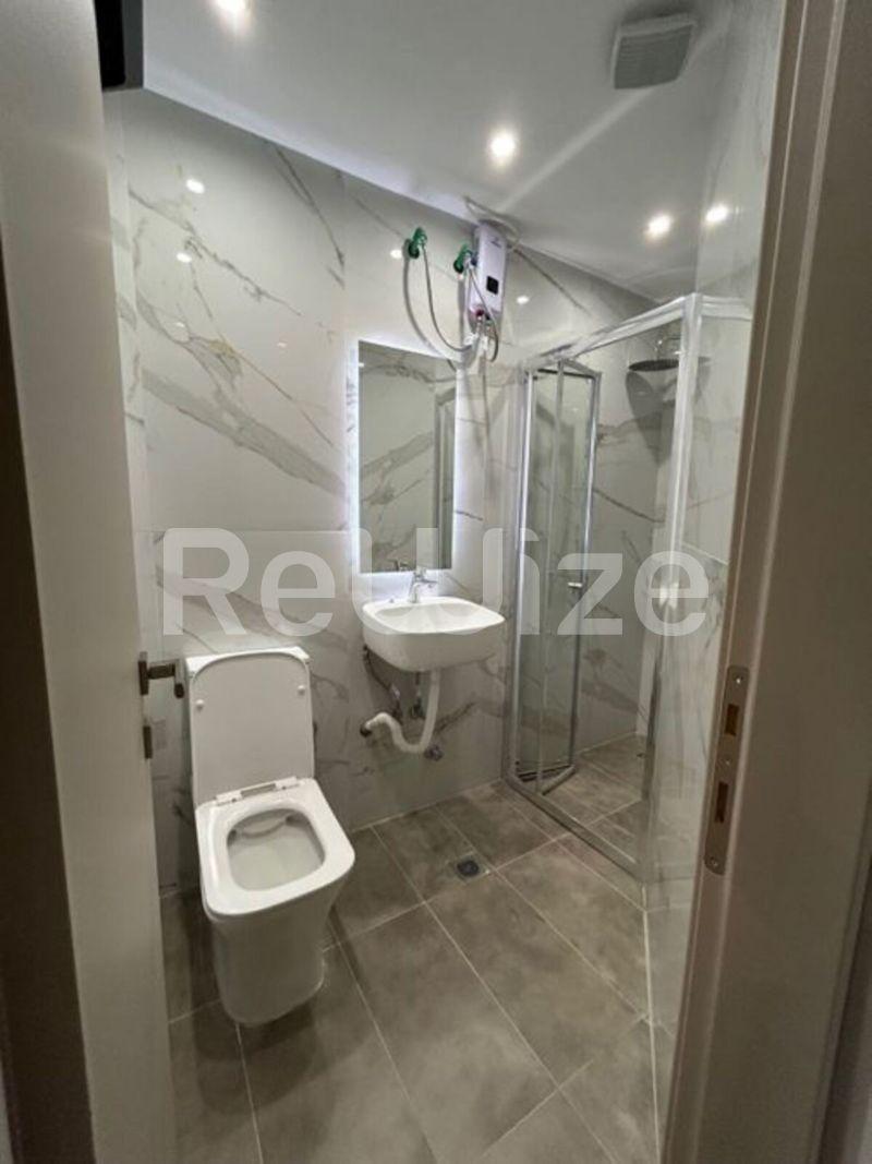 Photo 16,Μπάνιο,ΕΝΟΙΚΊΑΣΗ,Κατοικία,Στούντιο,55τ.μ,€700,Κέντρο Θεσσαλονίκης