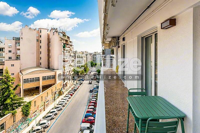 Apartment 80 m² in Thessaloniki, balcony