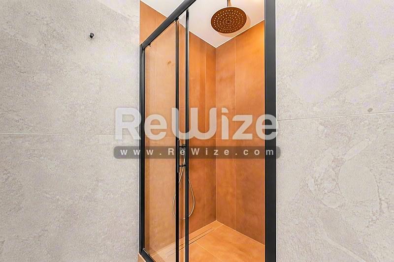 Apartment 80 m² in Thessaloniki, bathroom