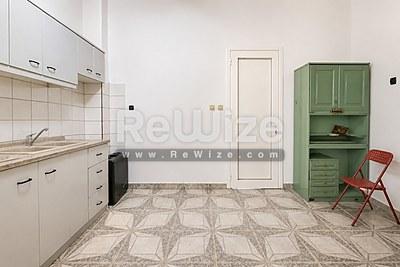 Industrial Building Thermi