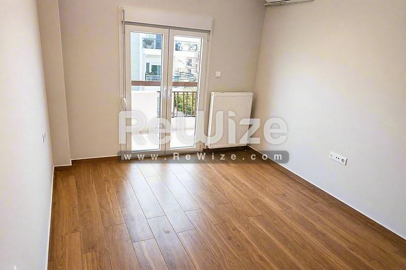 Apartment 103 m² in Thessaloniki, bedroom