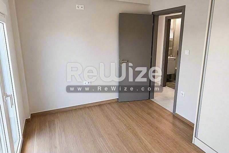 Apartment 103 m² in Thessaloniki, bedroom