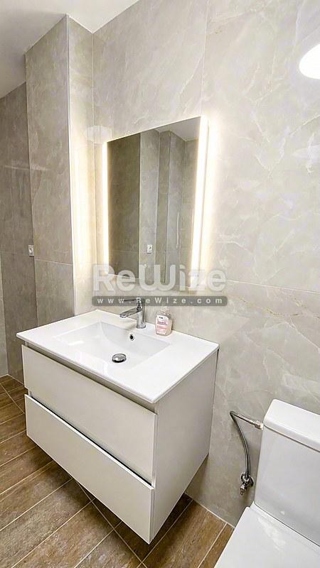 Apartment 59 m² in Thessaloniki, bathroom