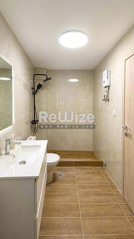 Apartment 59 m² in Thessaloniki, bathroom