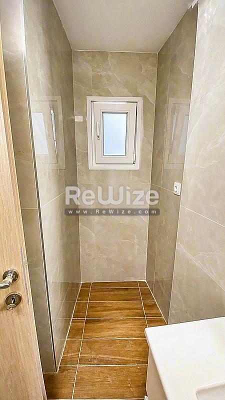 Apartment 59 m² in Thessaloniki, bathroom