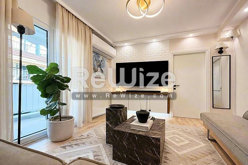 Apartment 95 m² in Neapoli-Sykies, living room