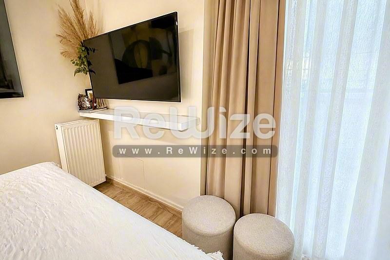 Apartment 95 m² in Neapoli-Sykies, living room