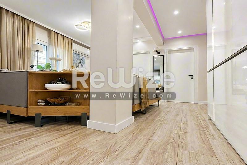 Apartment 95 m² in Neapoli-Sykies, living room