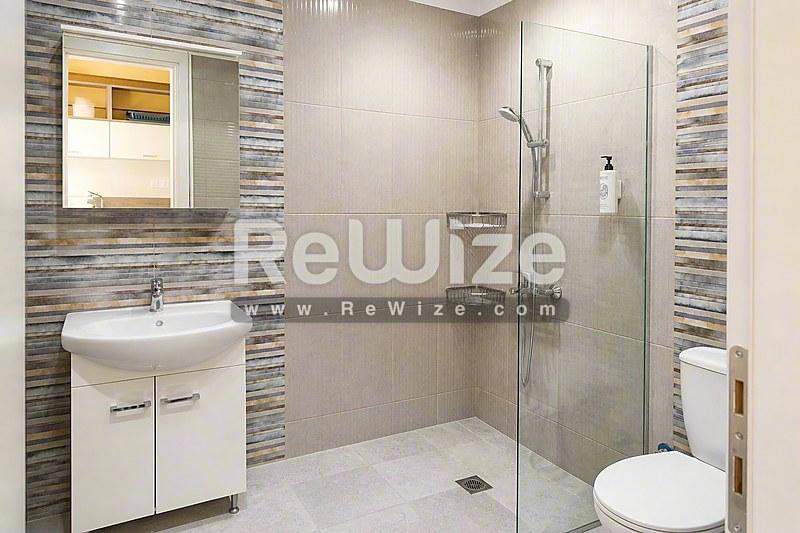 Apartment 40 m² in Thessaloniki, bathroom