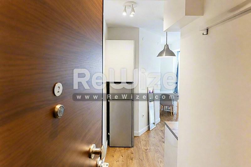 Apartment 40 m² in Thessaloniki, entrance