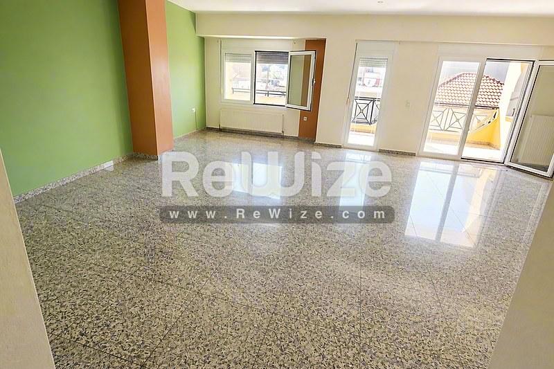 Διαμέρισμα 152 τ.μ. στη Σιντική, σαλόνι