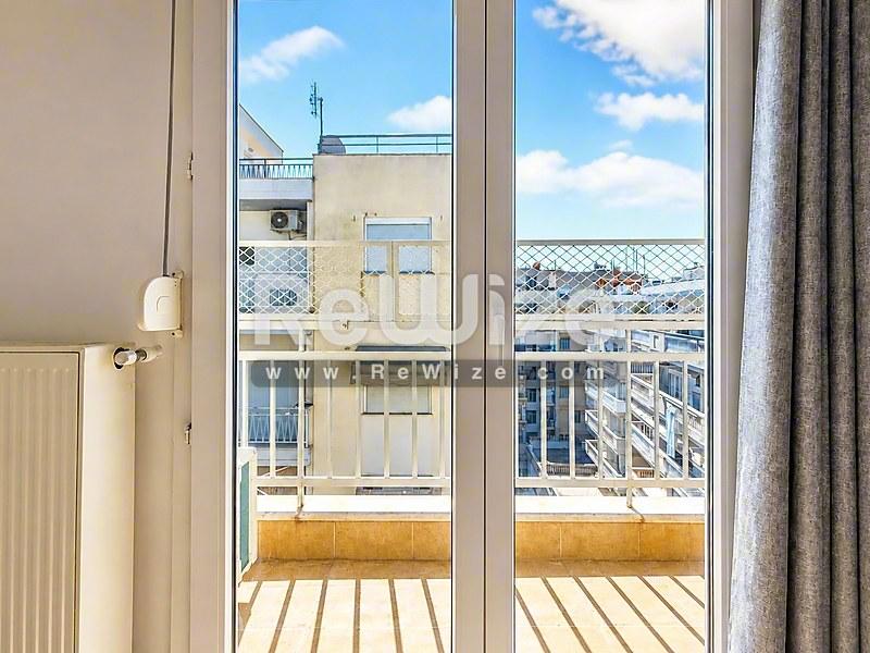 Apartment 200 m² in Thessaloniki, balcony