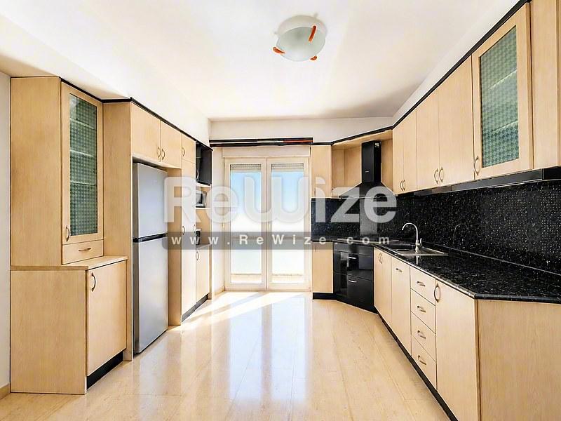Apartment 200 m² in Thessaloniki, kitchen