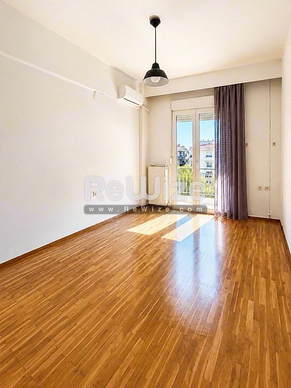 Apartment 200 m² in Thessaloniki, living room