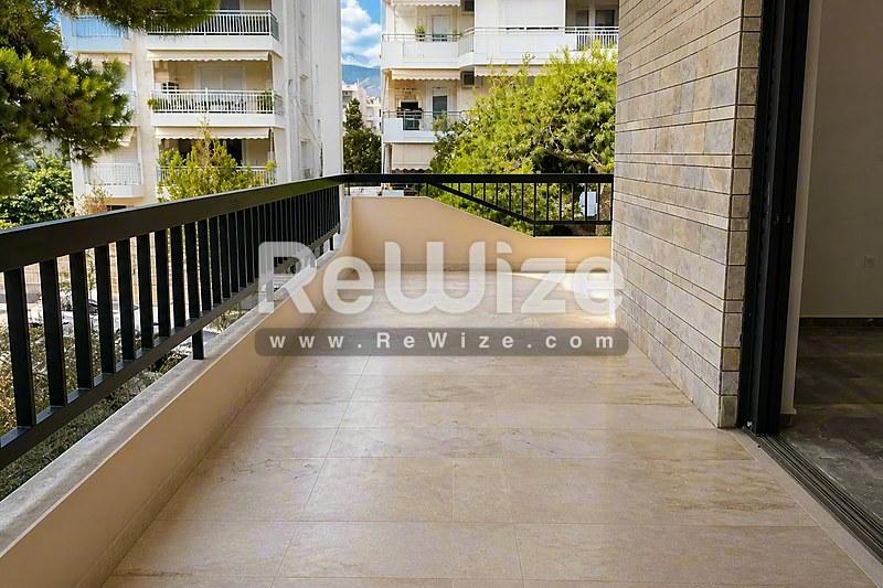 Διαμέρισμα 135 τ.μ. στη Γλυφάδα, βεράντα