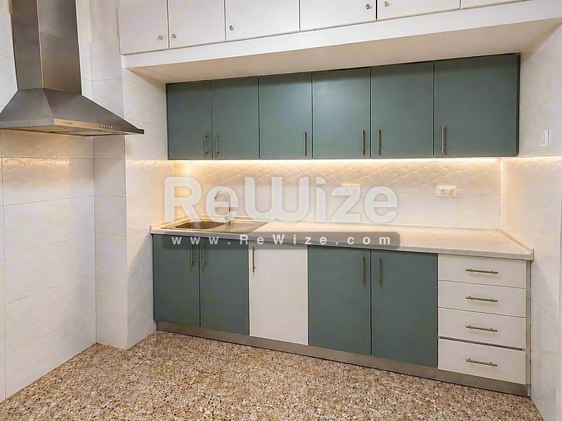 Apartment 100 m² in Thessaloniki, kitchen