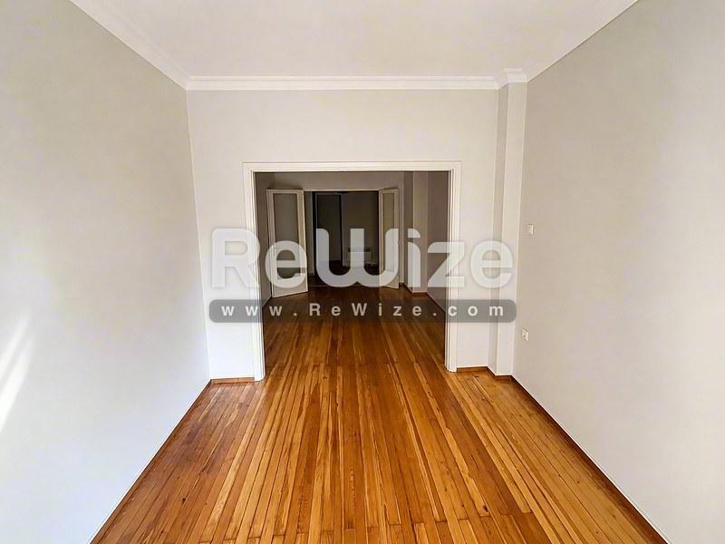 Apartment 100 m² in Thessaloniki, living room
