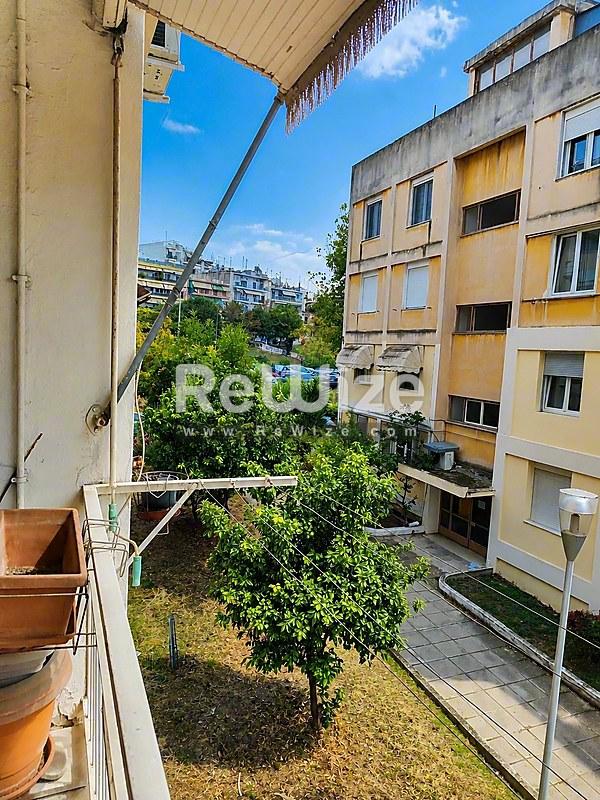 Apartment 80 m² in Thessaloniki, balcony