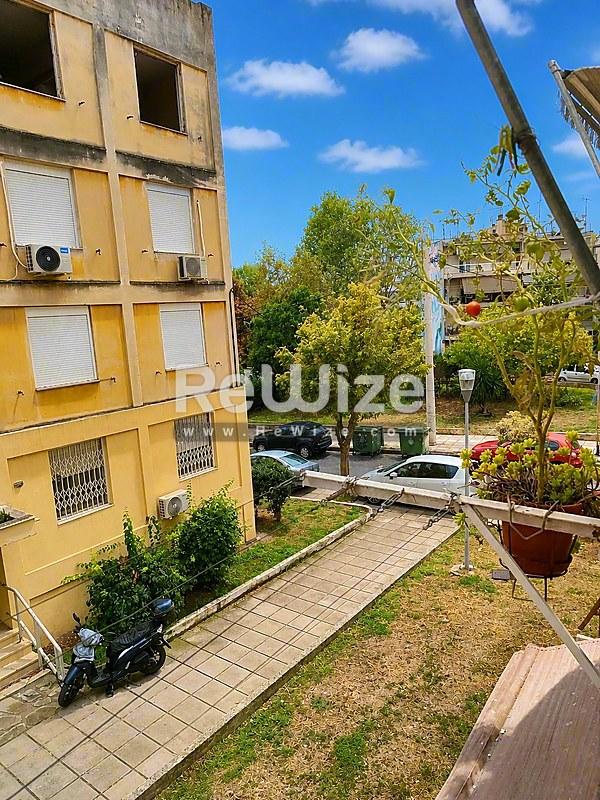 Apartment 80 m² in Thessaloniki, facade