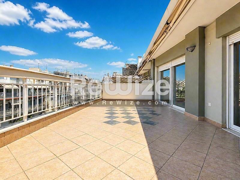 Διαμέρισμα 200 τ.μ. στη Θεσσαλονίκη, βεράντα
