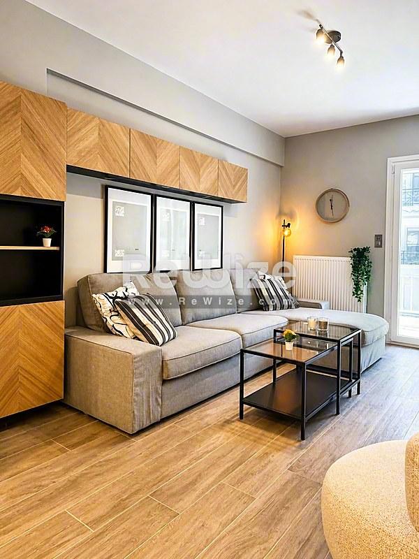 Apartment 89 m² in Thessaloniki, living room