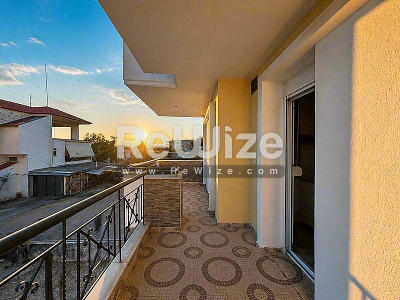 Apartment 92 m² in Thermaikos, balcony