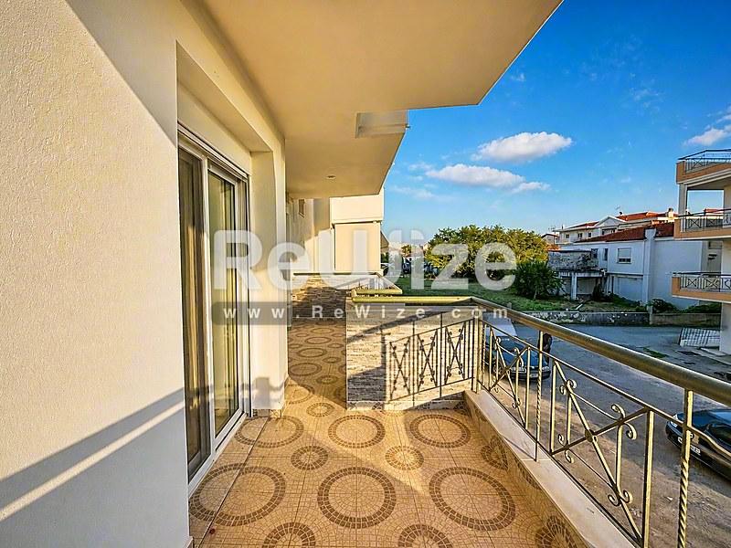 Apartment 92 m² in Thermaikos, balcony