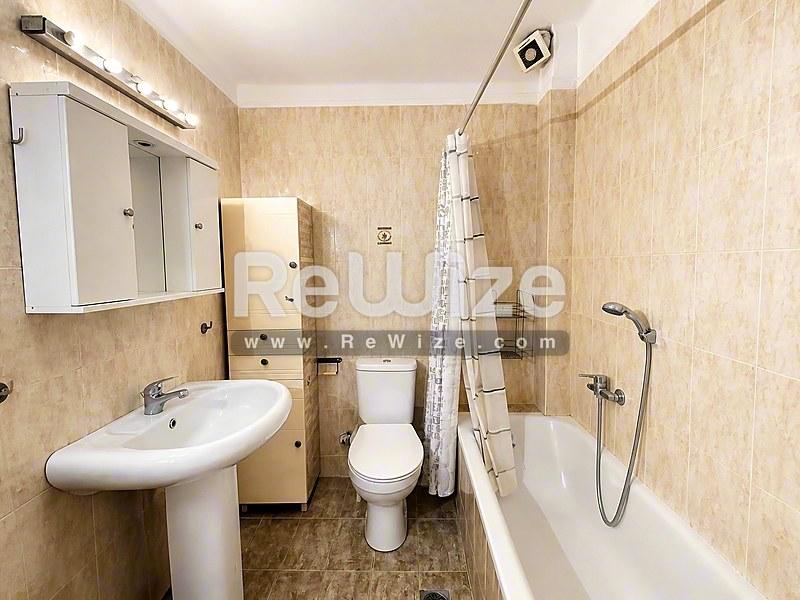 Apartment 92 m² in Thermaikos, bathroom
