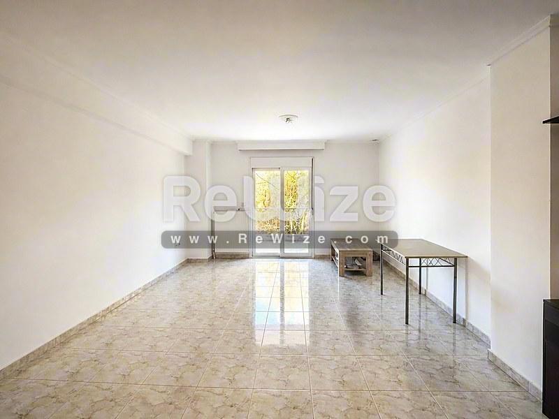 Apartment 92 m² in Thermaikos, living room